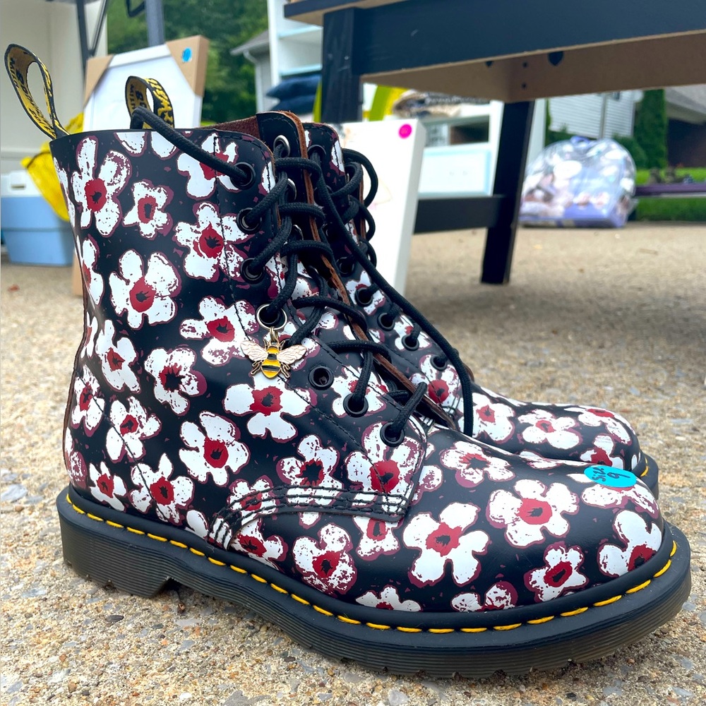 Floral Dr. Martens size 9 1460 Pascal Boot